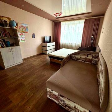 Продається 2-кімнатна квартира в центрі Кременчука