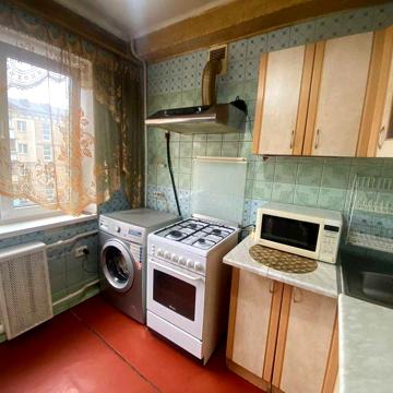 Продаж трикімн. квартири на Відрадному проспекті, Соломянський р-н
