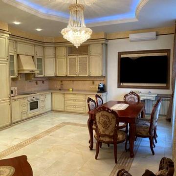 3-кімнатна квартира з ремонтом в Аркадійському палаці