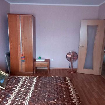 Сдам в длительную аренду 3-комнатную квартиру в центре