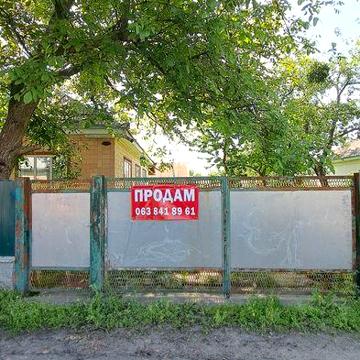 Продаж будинку в центрі с.Дубіївка