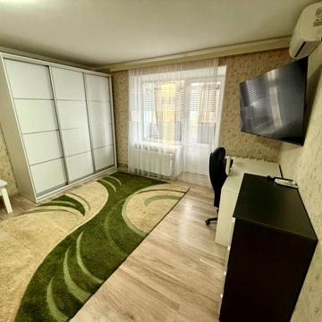 Квартира 33.5 м² з орендарями | Центр Прилук | Від власника ЖК Садова
