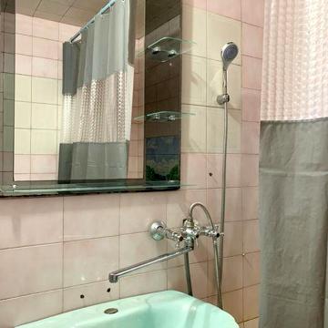 Продається трьох кімнатна к- ра, за ціною однушки, 47500