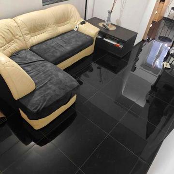 Продам танхаус на Правом