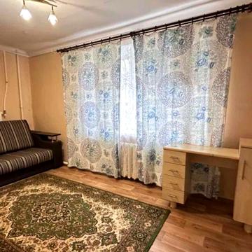 СВІТЛА СІМЕЙНА двокімнатна квартира вул. Академіка Стражеска 5