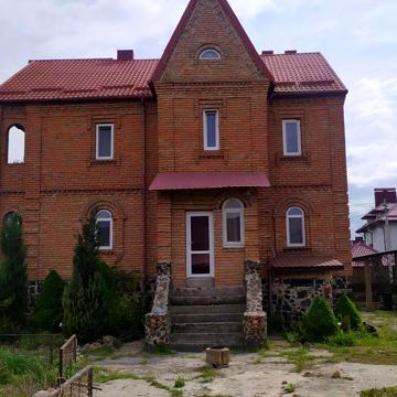 Здам частину будинку дівчатам