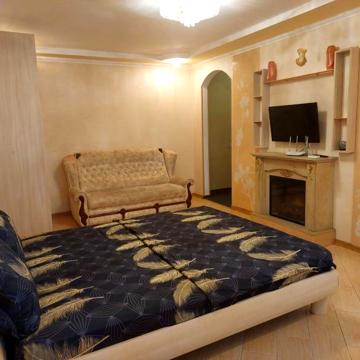 Квартира на Юрия Ильенко (метро Лукьяновская)