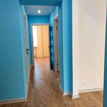 Продам  3-к квартиру центр город Смела