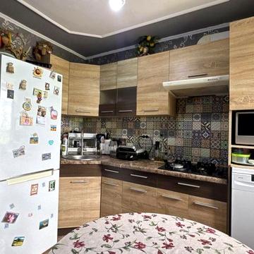 Продаж 2к квартири, окремі кімнати, гарний ремонт,в будинку новий ліфт