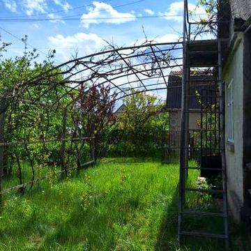 Продається дачний будинок в с. Ташки кооператив ,, Сад , є світло.