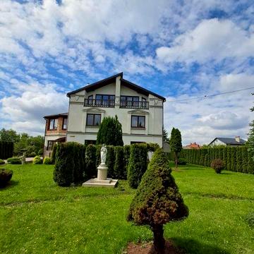 Продаж преміум-будинку в Пустомитах