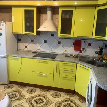 Федора Ернста вул., 12