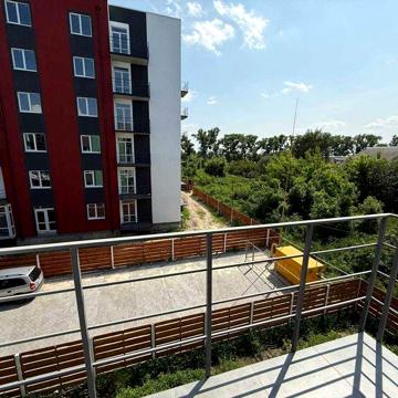 Сучасна 2-кімнатна квартира 50,8 м² біля зеленої зони Білогородки ЖК Амстердам Клубний