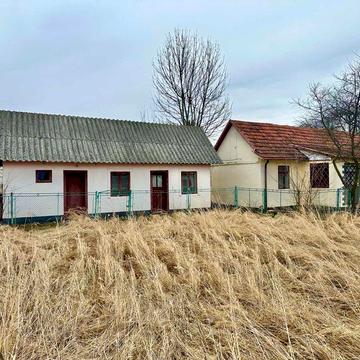 Продається житловий будинок у с.Лішня біля м.Дрогобич