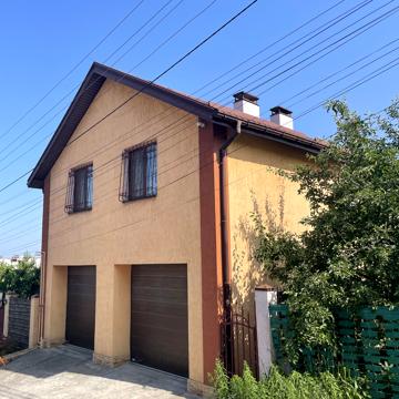 Гаражна вул., 7