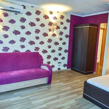1к.  Антоновича 102 (Горького), м. Олимпийская - Дв-ц Украина. Супер!