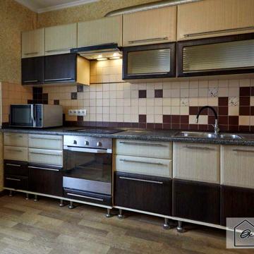 Оренда 2к. квартири 66,3 кв.м. ДВРЗ - вул.Лазо 6 (Інженера Бородіна)