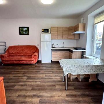 Повітрофлотська вул., 86в