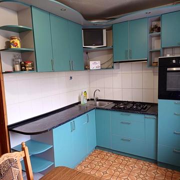 Продам 3х кв.л/б 4мкр. 30000$