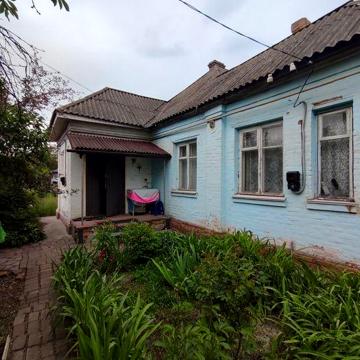 Терміново частина будинку пров. Вокзальний