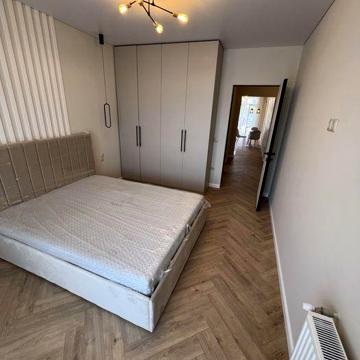 Продаж гарноі 1кім квартири ЖК Мала Прага