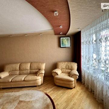 Продаж 3к Квартира Академіка Ющенка вулиця ЖК Микрорайон Подолье