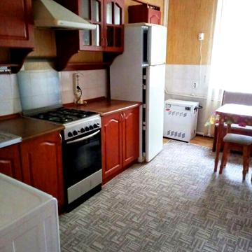 Продаж 4к Дім Парникова вулиця