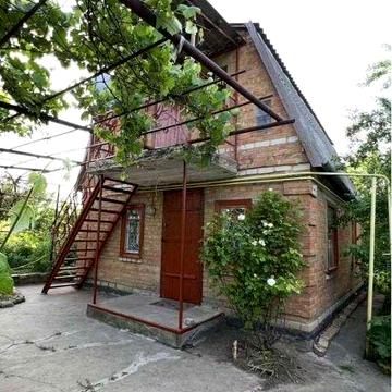 Продається дача придатна для життя