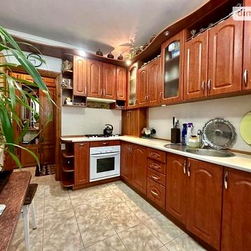 Продаж 3к Квартира Героїв Крут вулиця