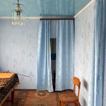 Продається будинок в м. Сатанів