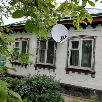 Продам будинок в селі.