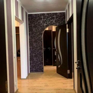 Продам 2-кімнатну квартиру. Ст. м. Позняки Без комісії