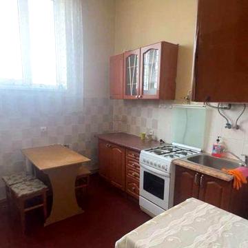 Оренда 2 кімнатної квартири по площі Князя Осмомисла (центр, Добробут)