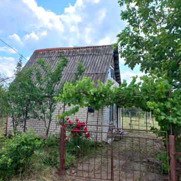 Дачний будиночок, участок 8 соток