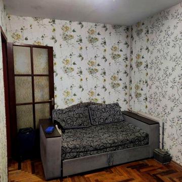 Продам 1 комнатную квартиру ул. Энтузиастов, 4/9 этаж