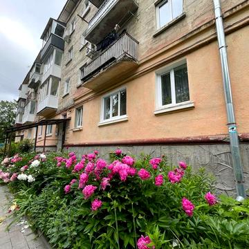 Миру вул., 13