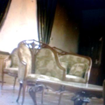 Терміново здам будинок з привілегіями. У передмісті.