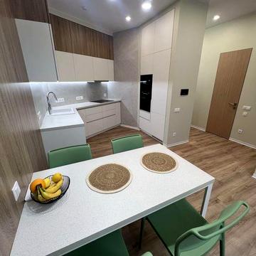 Манхеттен, Manhattan City, Перемоги 11,  Берестейський,ГЕНЕРАТОР, 57м2