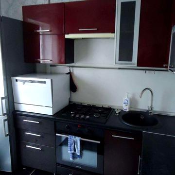 Продам 2ком.кв. на Победе-4 (пр.Героев) с ремонтом, мебелью, техникой