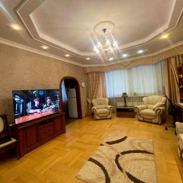 Оренда 2к квартири вул. Микільсько-Слобідська, 1А, м. Лівобережна
