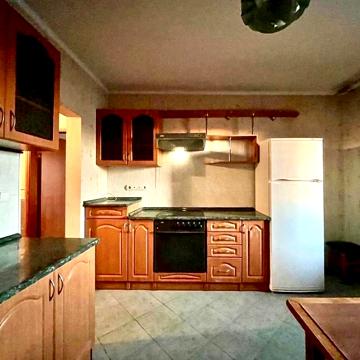 Петра Григоренка просп., 3