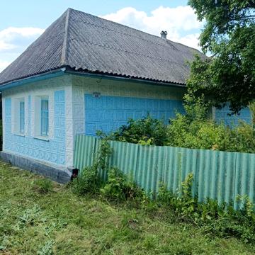 Хата в селі 50км від Хмельницького
