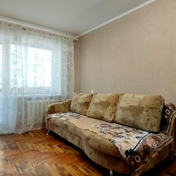Дениса Котенка вул. (152-ї Дивізії), 1