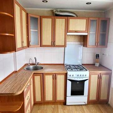 Продаж 3-х к.кв. вул. Новгородська, буд. 5, поруч 5-та дитяча лікарня.