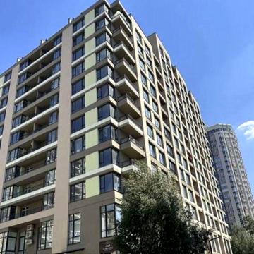 Продам євро двухкімнатну квартиру,Krona park 2