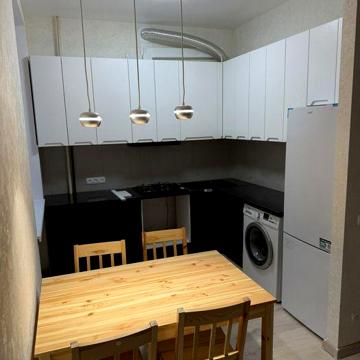 Продаж 1 кімнатної квартири в центрі Соснівки