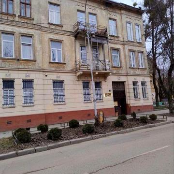 Продаж 2х.кімнатної квартири вул. Жовківська ( ближній центр)