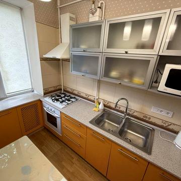 Сдается 2-х комн. квартира с ремонтом на пр. Соборном/р-н Металлургов