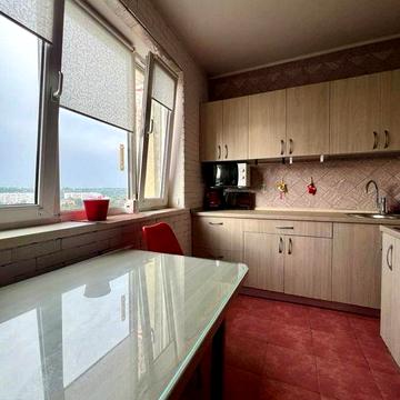 Продам 3х к квартиру , 67 м2, вулиця Сергіівська,8