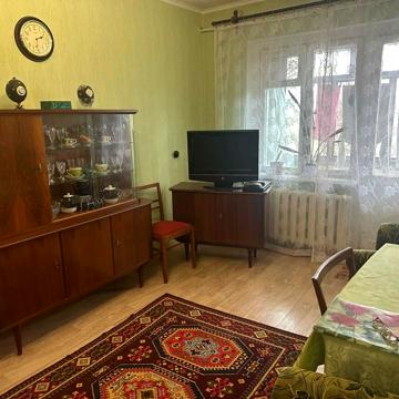 Олександра Поля просп. (Кірова), 92-Г